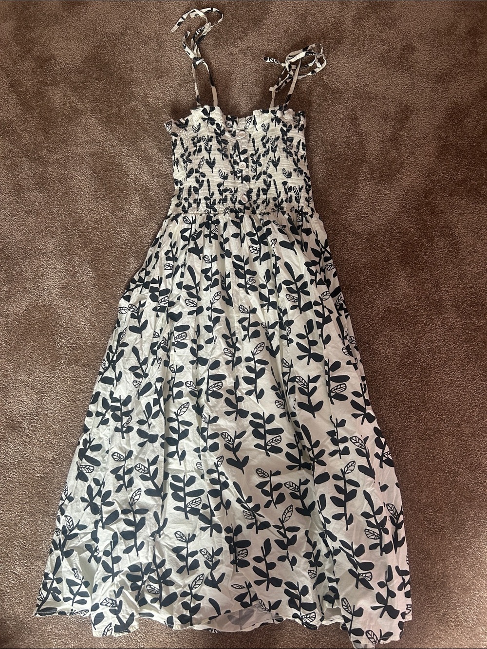 Smocked Floral Midi Dress in White and Black